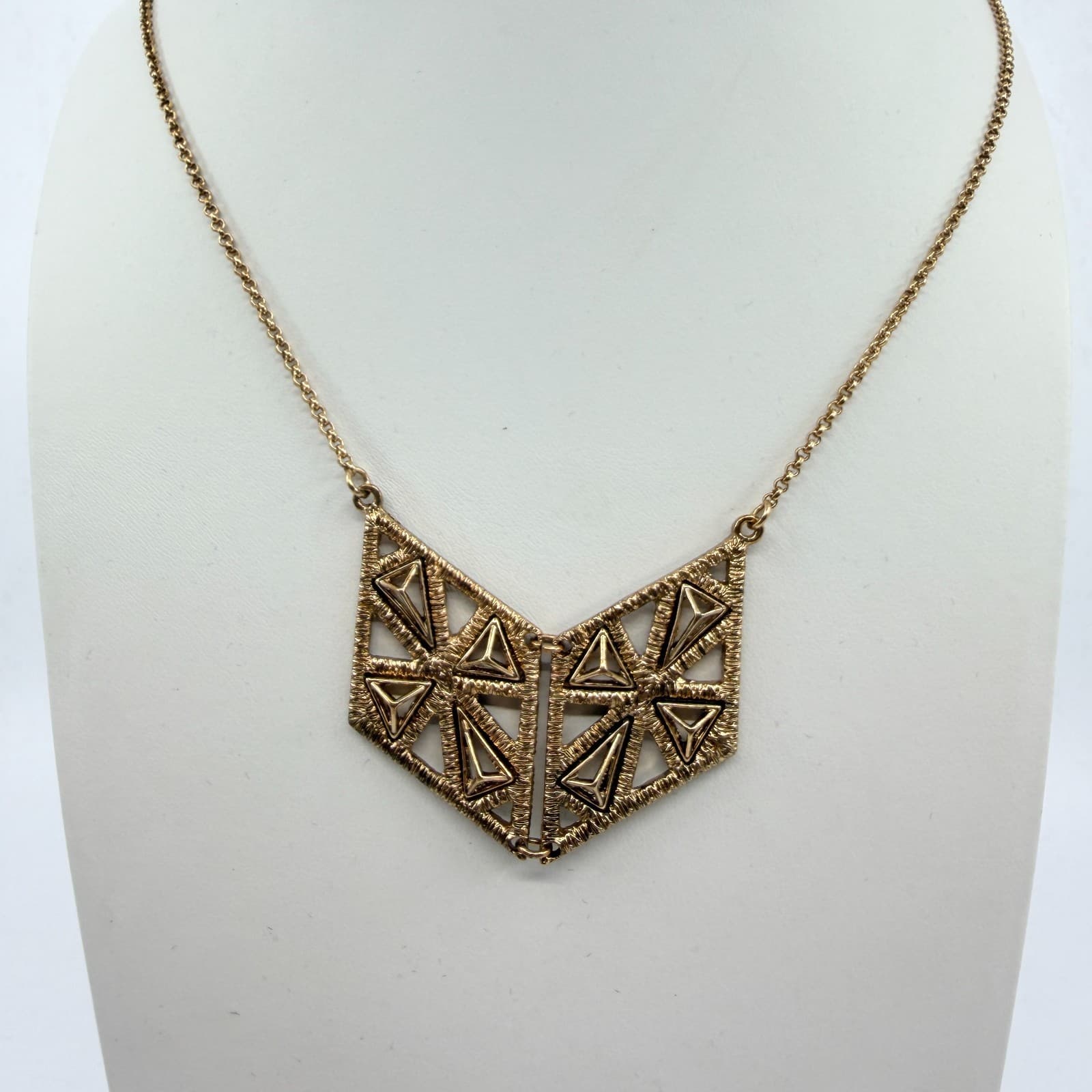 VTG Retro Gold Tone Geometric Triangle Cutout Chevron Pendant Statement Necklace - Thumbnail 2