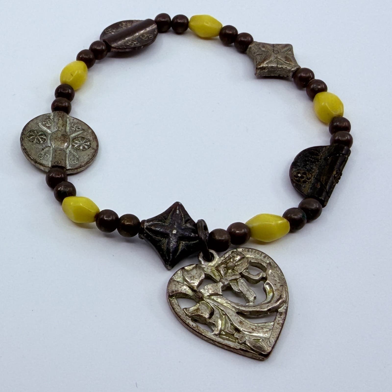 Vintage Silver Tone Heart Pendant Stretch Bracelet Yellow Boho Retro Statement - Thumbnail 3