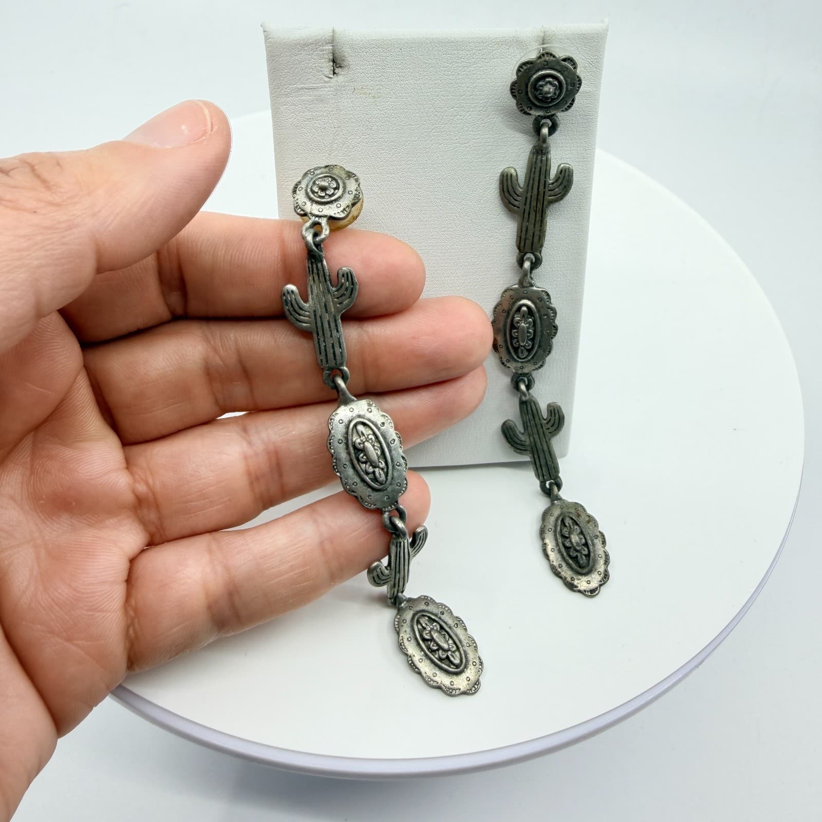 Vintage Southwestern Silver Tone Cactus Flower Long Dangle Drop Post Earrings - Thumbnail 7
