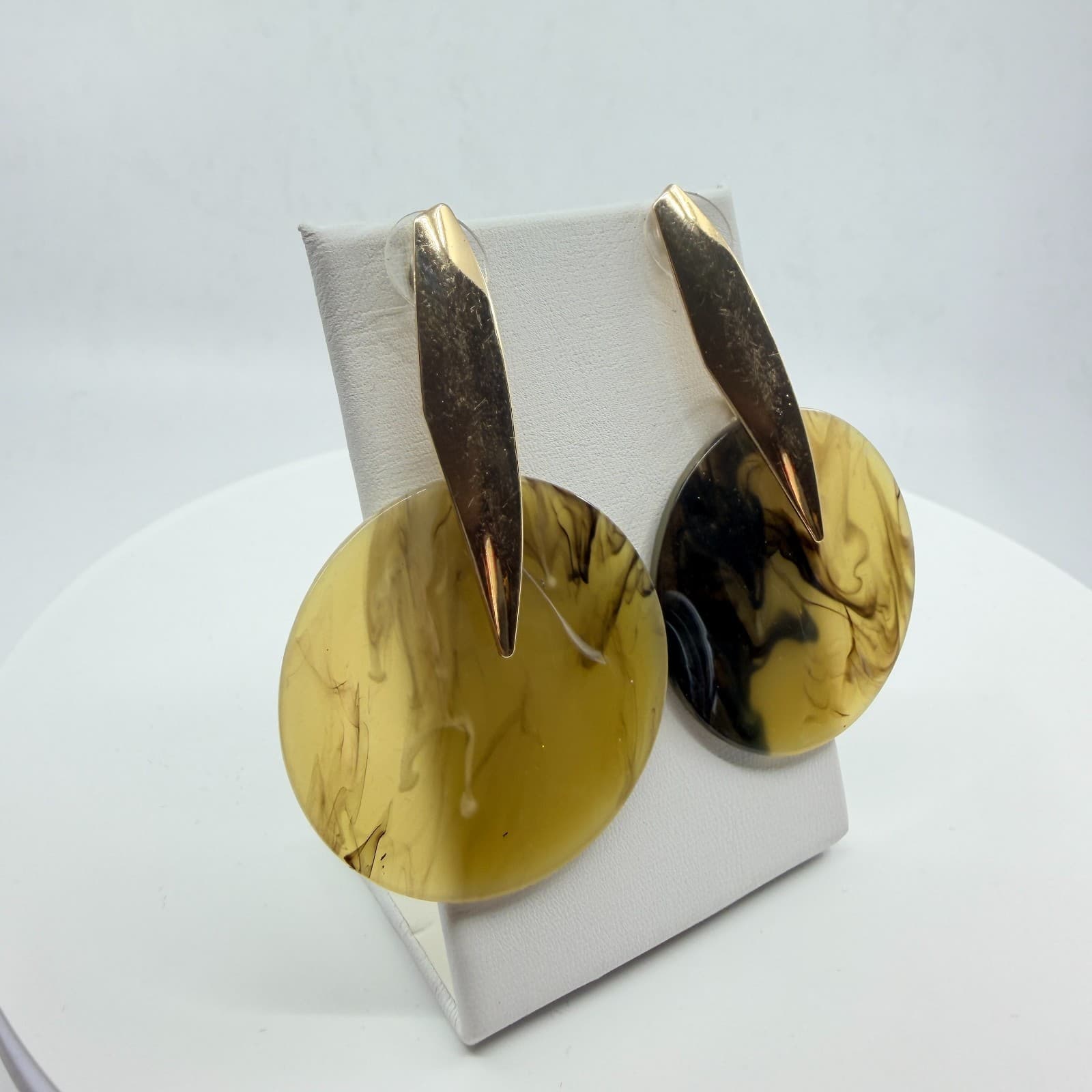 VTG Chunky Marbled Amber Dolor Resin Statement Hoop Earrings Gold Tone Abstract - Thumbnail 3