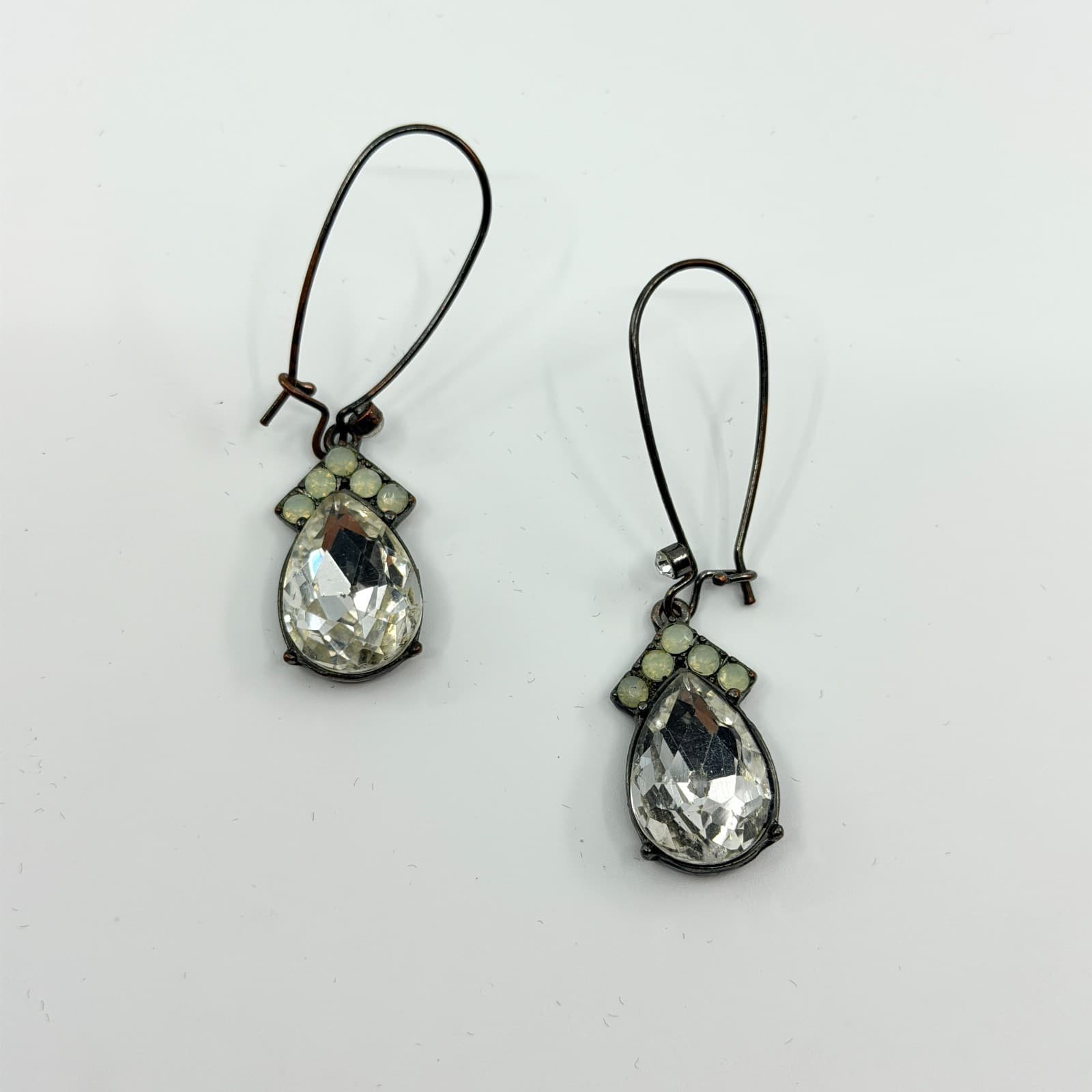 Vintage Y2K Clear Teardrop Crystal Drop Wire Earrings Antiqued Gunmetal Boho - Thumbnail 2
