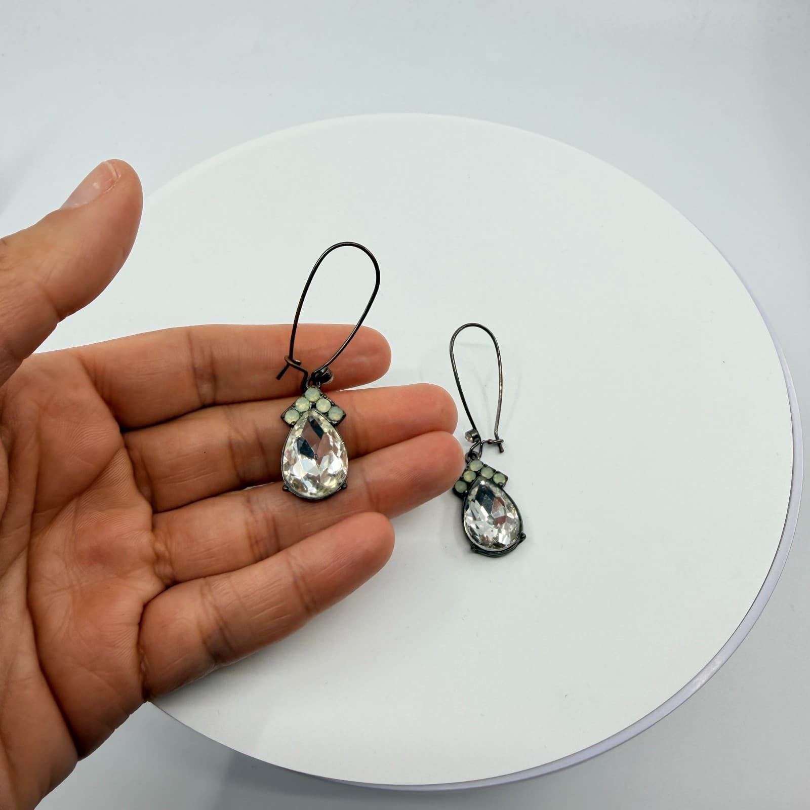 Vintage Y2K Clear Teardrop Crystal Drop Wire Earrings Antiqued Gunmetal Boho - Thumbnail 6