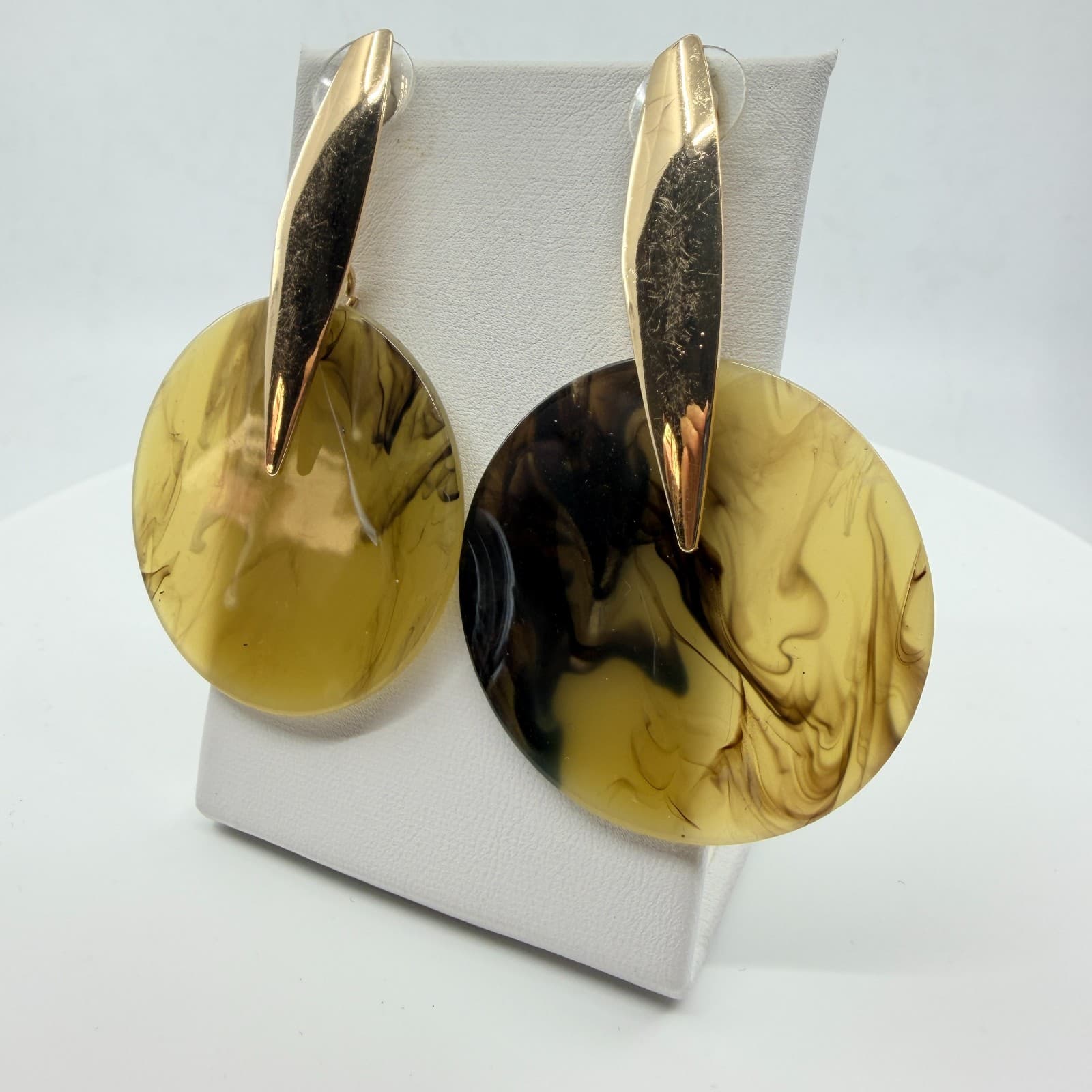 VTG Chunky Marbled Amber Dolor Resin Statement Hoop Earrings Gold Tone Abstract - Thumbnail 4