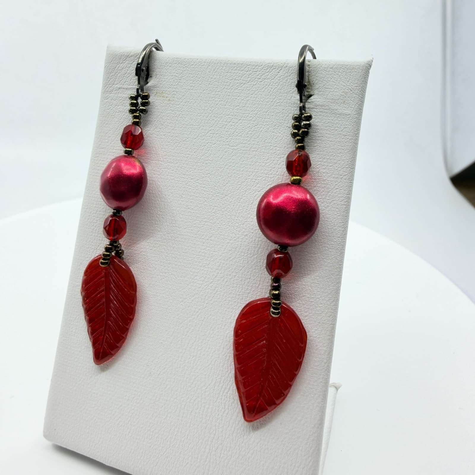 Vintage Y2K Red Beaded Leaf Dangle Earrings Boho Satin Finish Leverback Hinged - Thumbnail 3