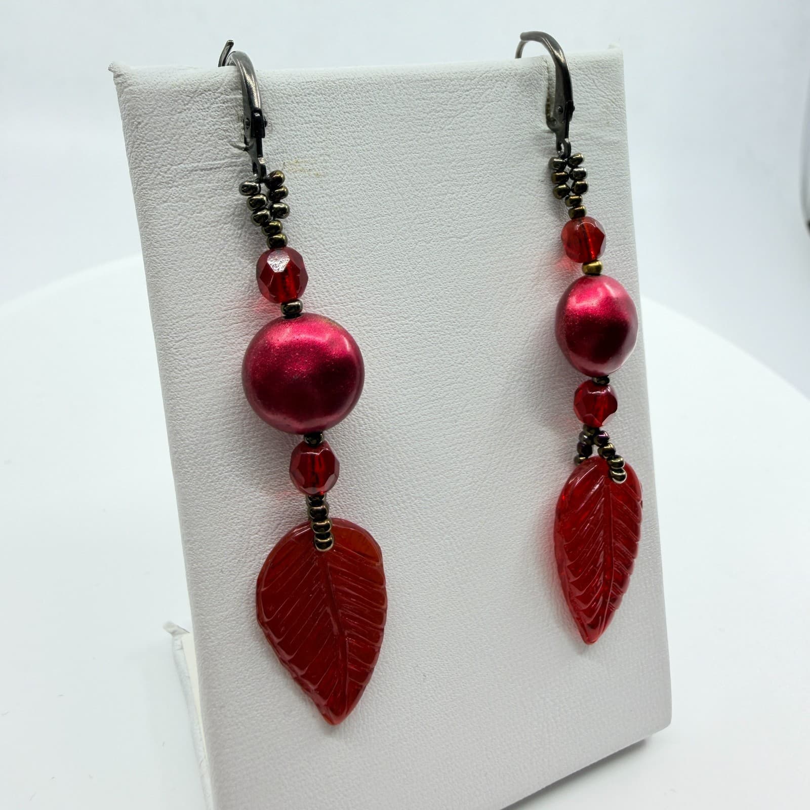 Vintage Y2K Red Beaded Leaf Dangle Earrings Boho Satin Finish Leverback Hinged - Thumbnail 2