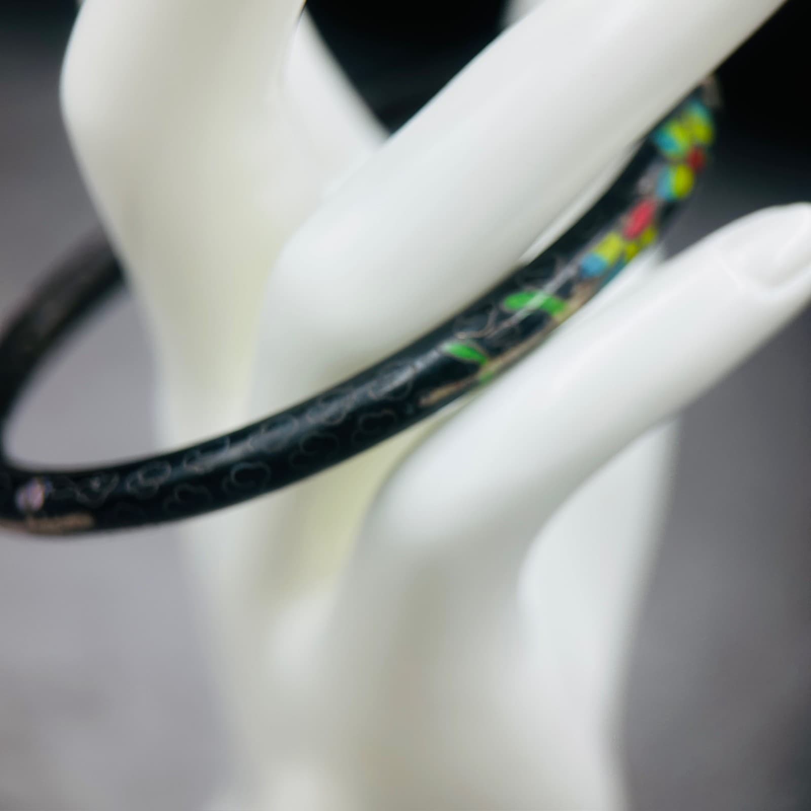 Vintage Black Enamel Floral Cloisonné Bangle Bracelet Vintage Boho Charm - Thumbnail 6
