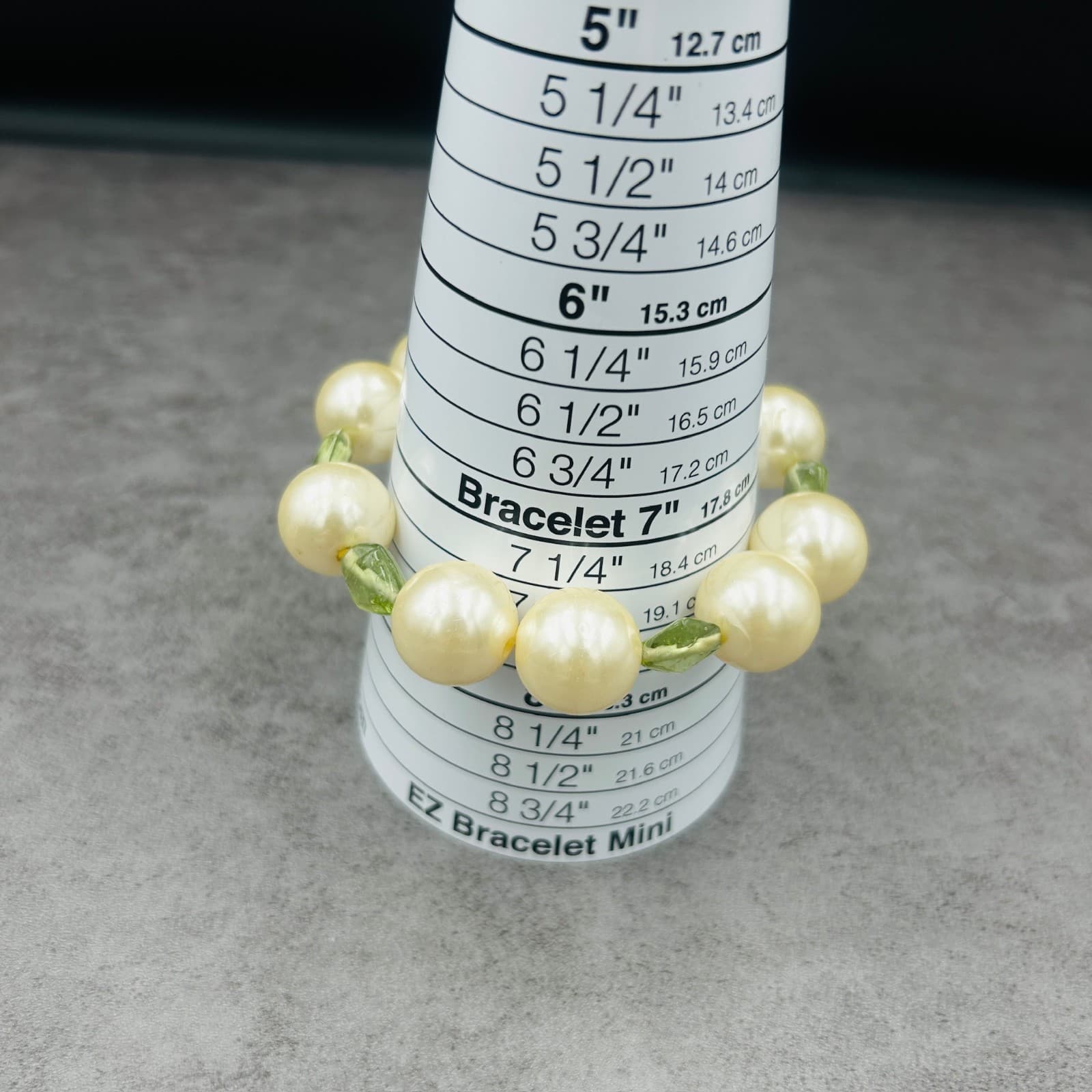 Vintage 90s Y2K Faux Pearl Bracelet Colorful Glass Beads Statement Bracelet - Thumbnail 7