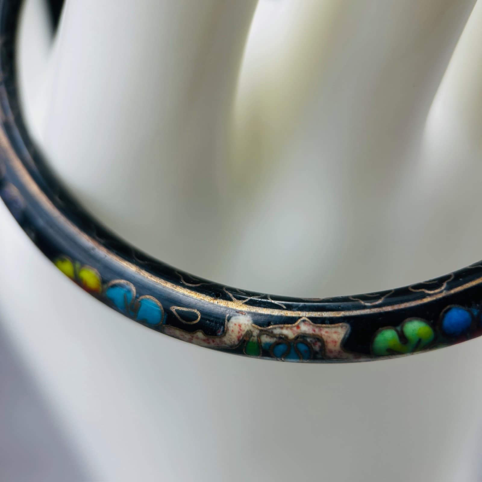 Vintage Black Enamel Floral Cloisonné Bangle Bracelet Vintage Boho Charm - Thumbnail 3