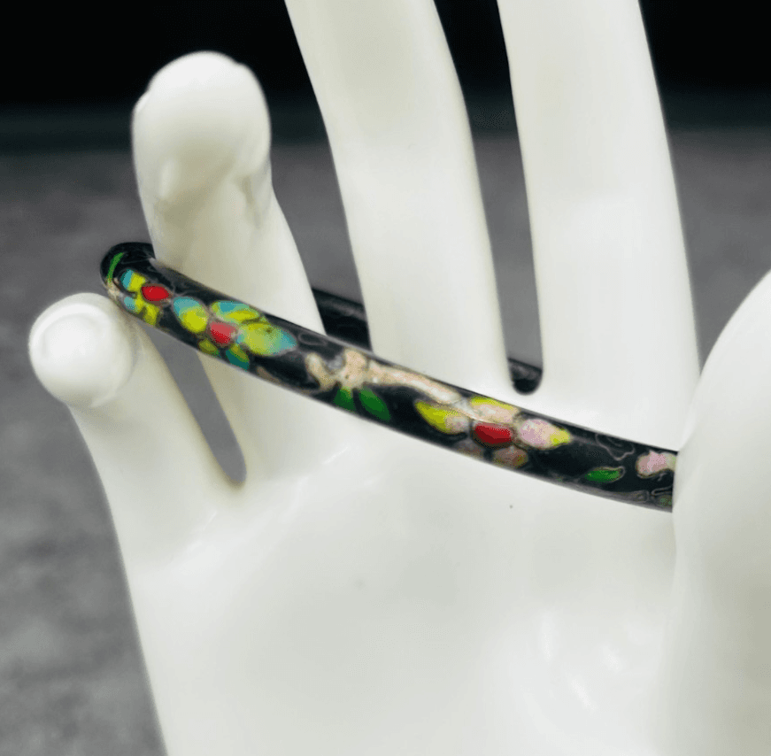 Vintage Black Enamel Floral Cloisonné Bangle Bracelet Vintage Boho Charm