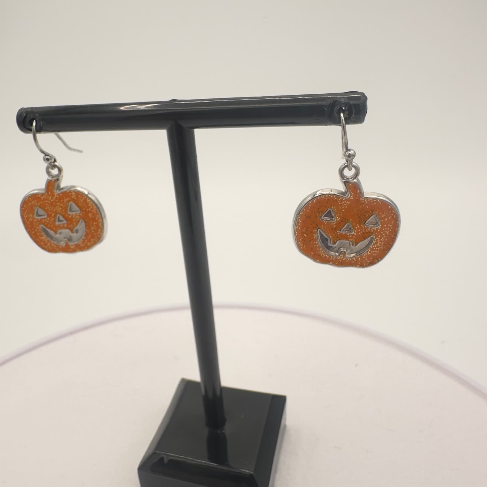 Vintage Halloween Glitter Jack-O’-Lantern Earrings Silver-Tone Pumpkin Dangles - Thumbnail 3