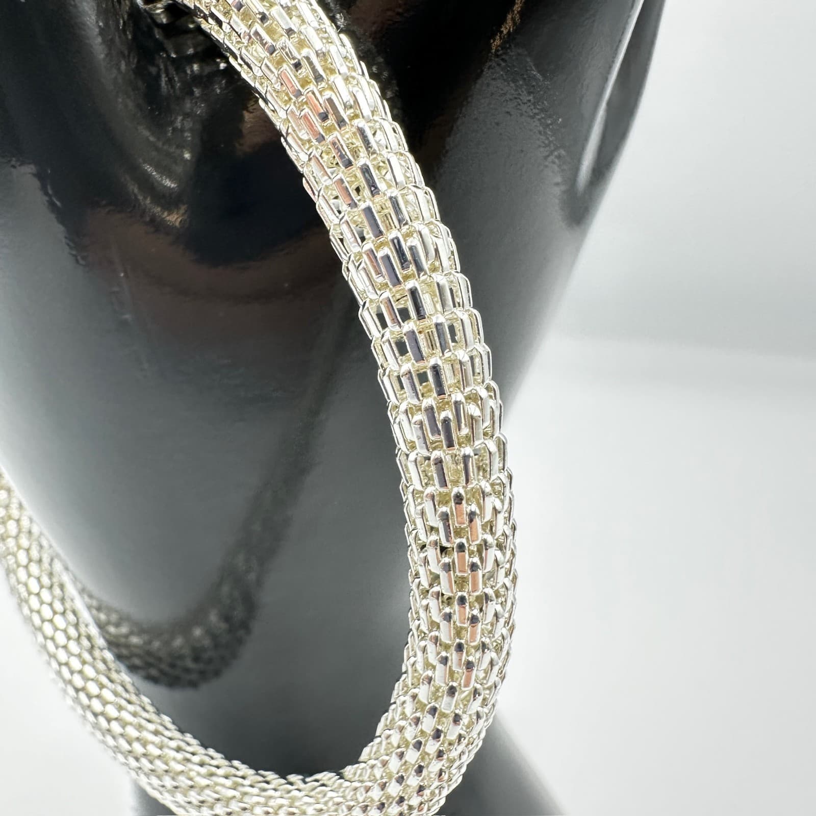 Vintage Silver-Tone Wide Mesh Chain Cuff Bracelet Unisex - Thumbnail 5