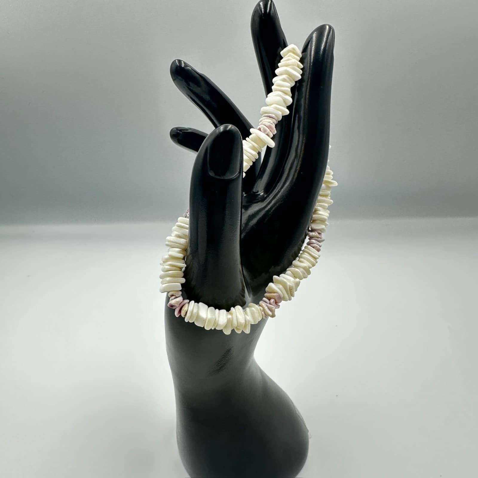 Vintage White Shell Chip Bracelet w/ Pink Accents & Barrel Clasp - Thumbnail 2