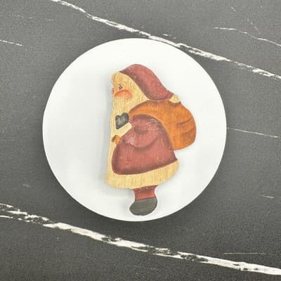 Vintage Red Hand-Painted Wooden Santa Claus Christmas Holiday Brooch Pin - Thumbnail 2