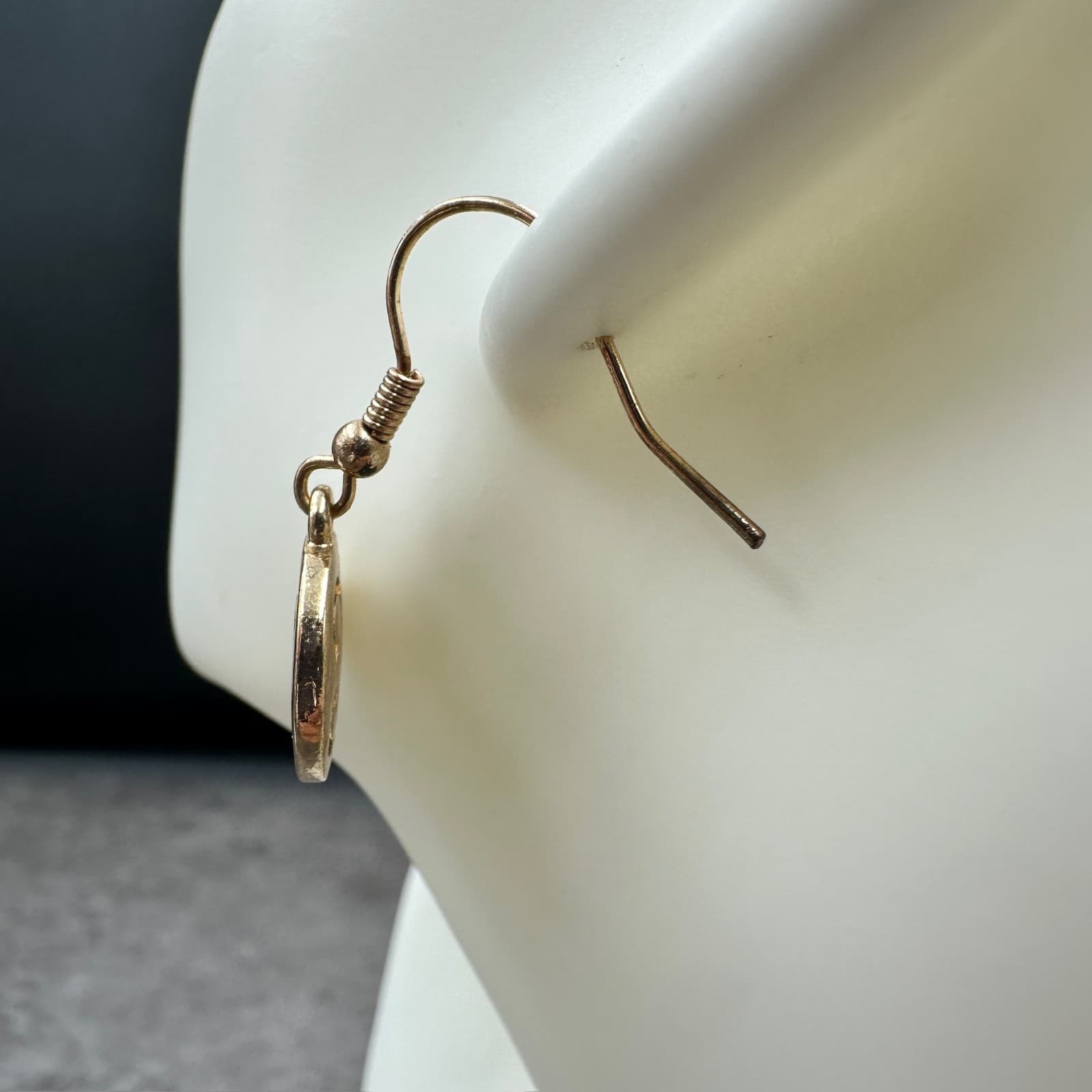 Vintage Gold-Tone Spiritual Symbolic Fashion Pierced Hook Dangle Drop Earrings - Thumbnail 4