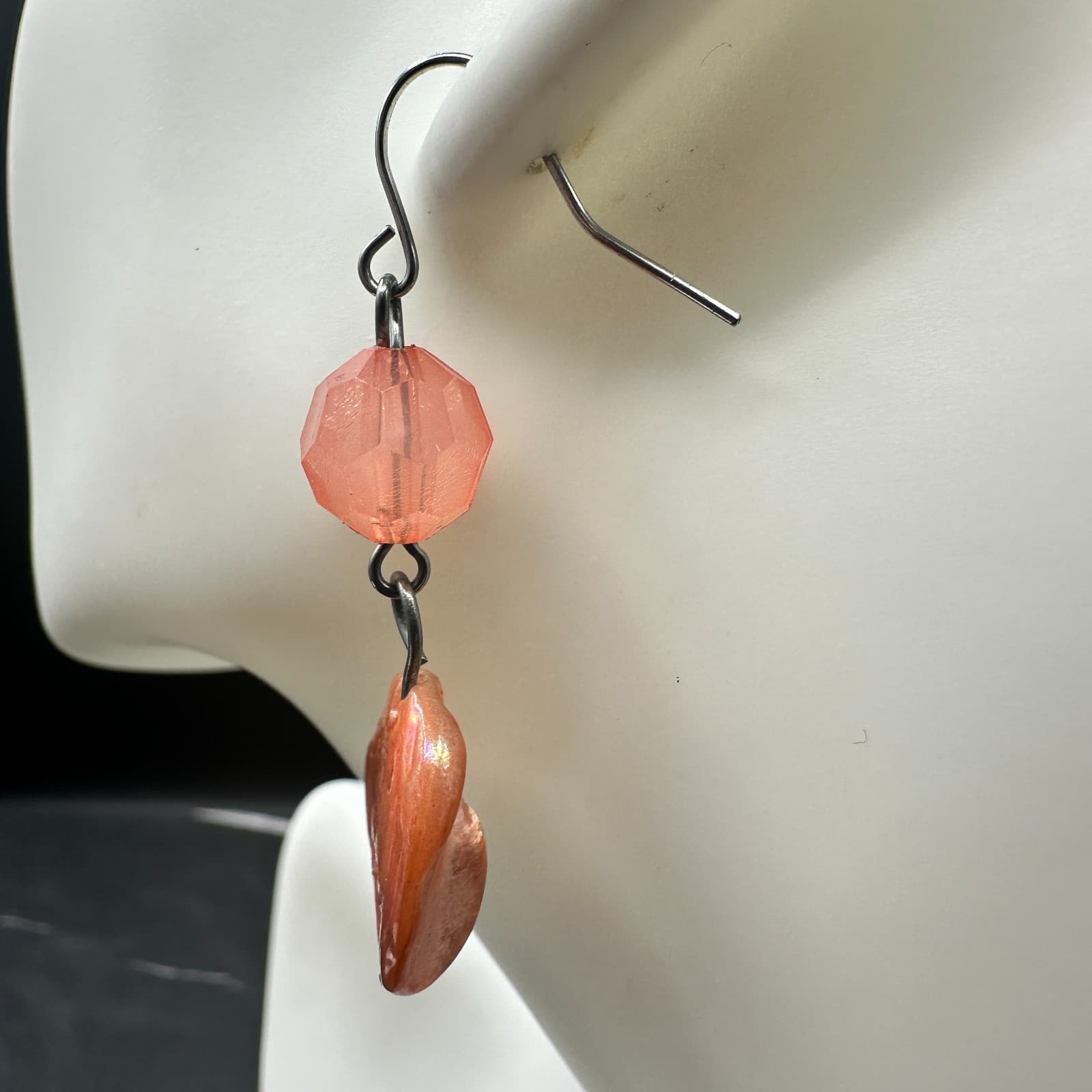 Mother of Pearl Shell Inlay Dangle Earrings Silver Tone Ornate Floral Drop - Thumbnail 3