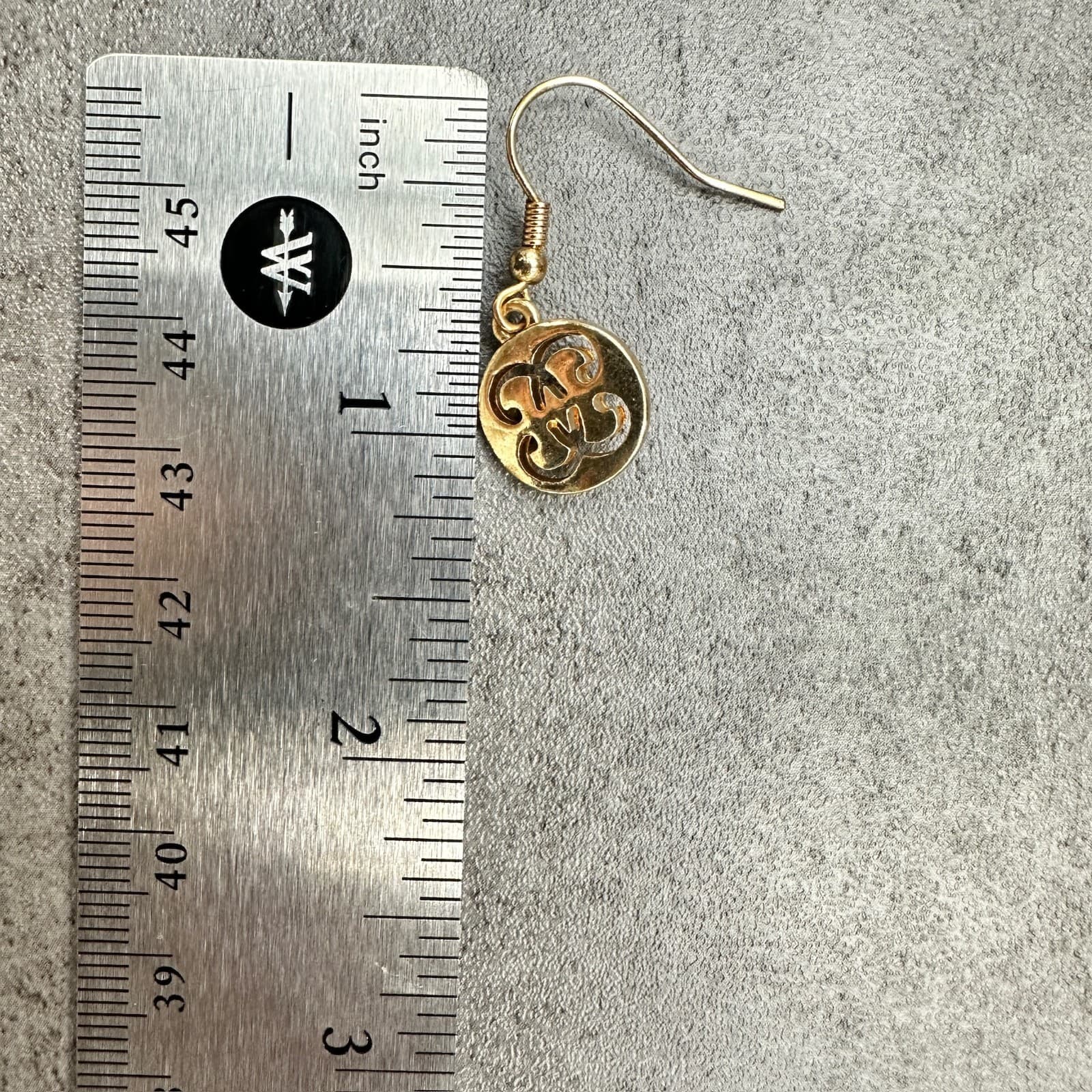 Vintage Gold-Tone Spiritual Symbolic Fashion Pierced Hook Dangle Drop Earrings - Thumbnail 6