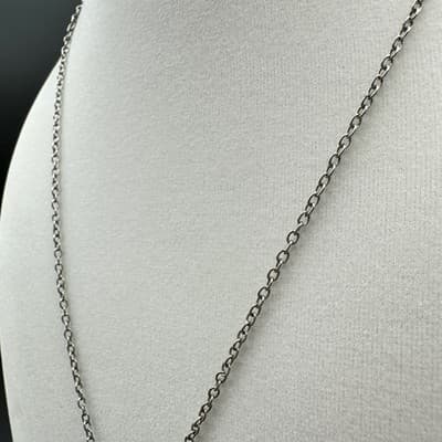 Vintage Rhinestone Silver-Tone Fashion Rare Filigree Square Pendant Necklace - Thumbnail 5