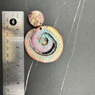 VTG Handmade Polymer Clay Dangle Clip Earrings Southwestern Tribal Spiral - Thumbnail 7