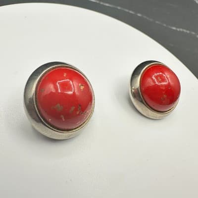 Vintage Gold-Tone Classic Red Dome Cabochon Red Coral Stud Clip-On Earrings - Thumbnail 2