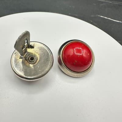 Vintage Gold-Tone Classic Red Dome Cabochon Red Coral Stud Clip-On Earrings - Thumbnail 5