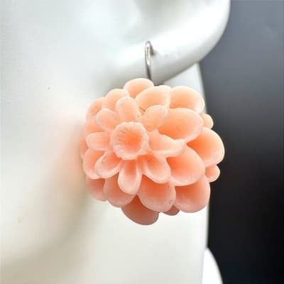 Vintage 90s Peach Coral Flower Resin Petal Dangle Earrings Women's Jewelry - Thumbnail 2