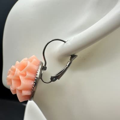 Vintage 90s Peach Coral Flower Resin Petal Dangle Earrings Women's Jewelry - Thumbnail 5