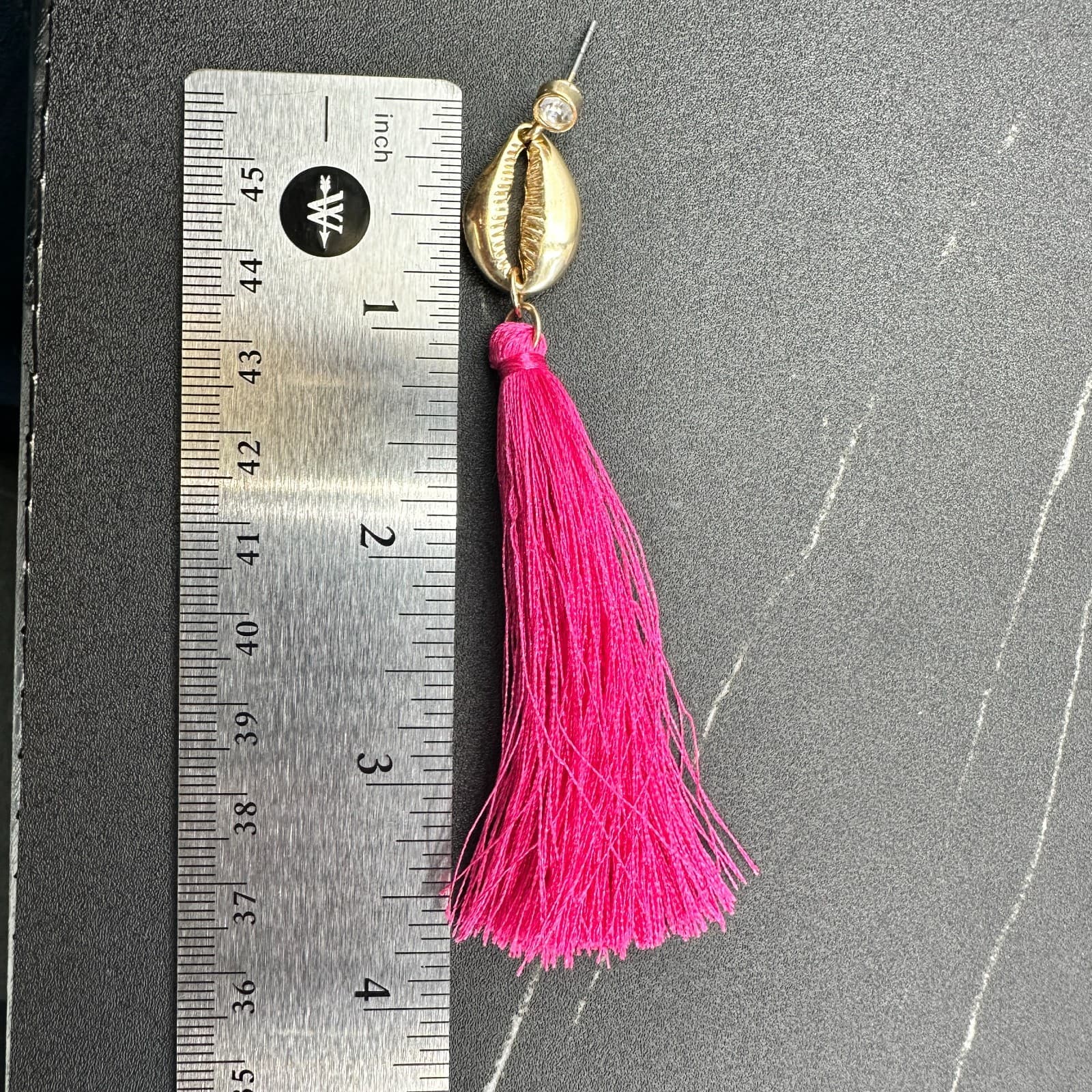 Vintage 90s Gold Tone Cowrie Shell Neon Pink Tassel Drop Earrings Jewelry - Thumbnail 9