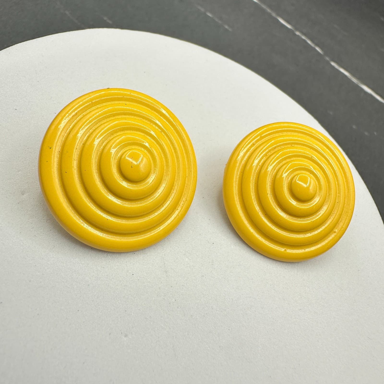 Vintage Yellow Aluminium Coated Concentric Swirl Spiral Post Dangle Earrings - Thumbnail 6