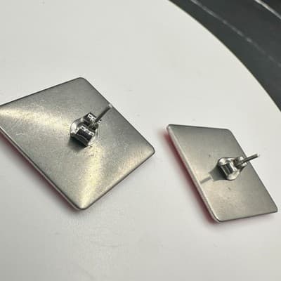 Vintage 80s Red Rhombus Square Stud Earrings Geometric Plastic Mod Punk Style - Thumbnail 5