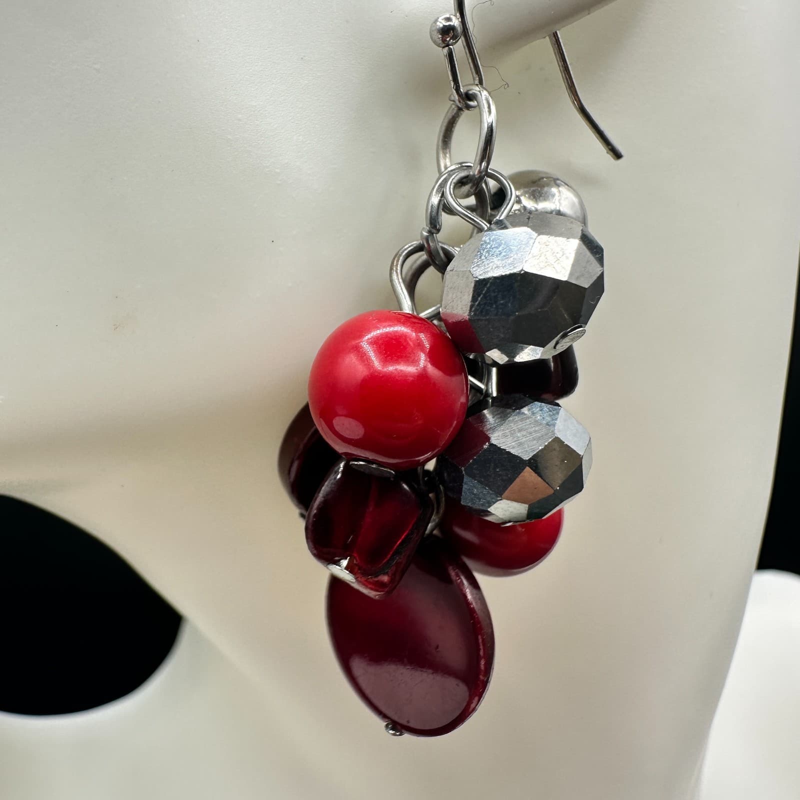 Vintage Womens Silver Tone Multicolor Plastic Beaded Beauty Dangle/Drop Earrings - Thumbnail 2
