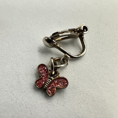 Vintage Women's Silver Tone Red Glitter Butterfly Clip On Beauty Dangle Earrings - Thumbnail 4