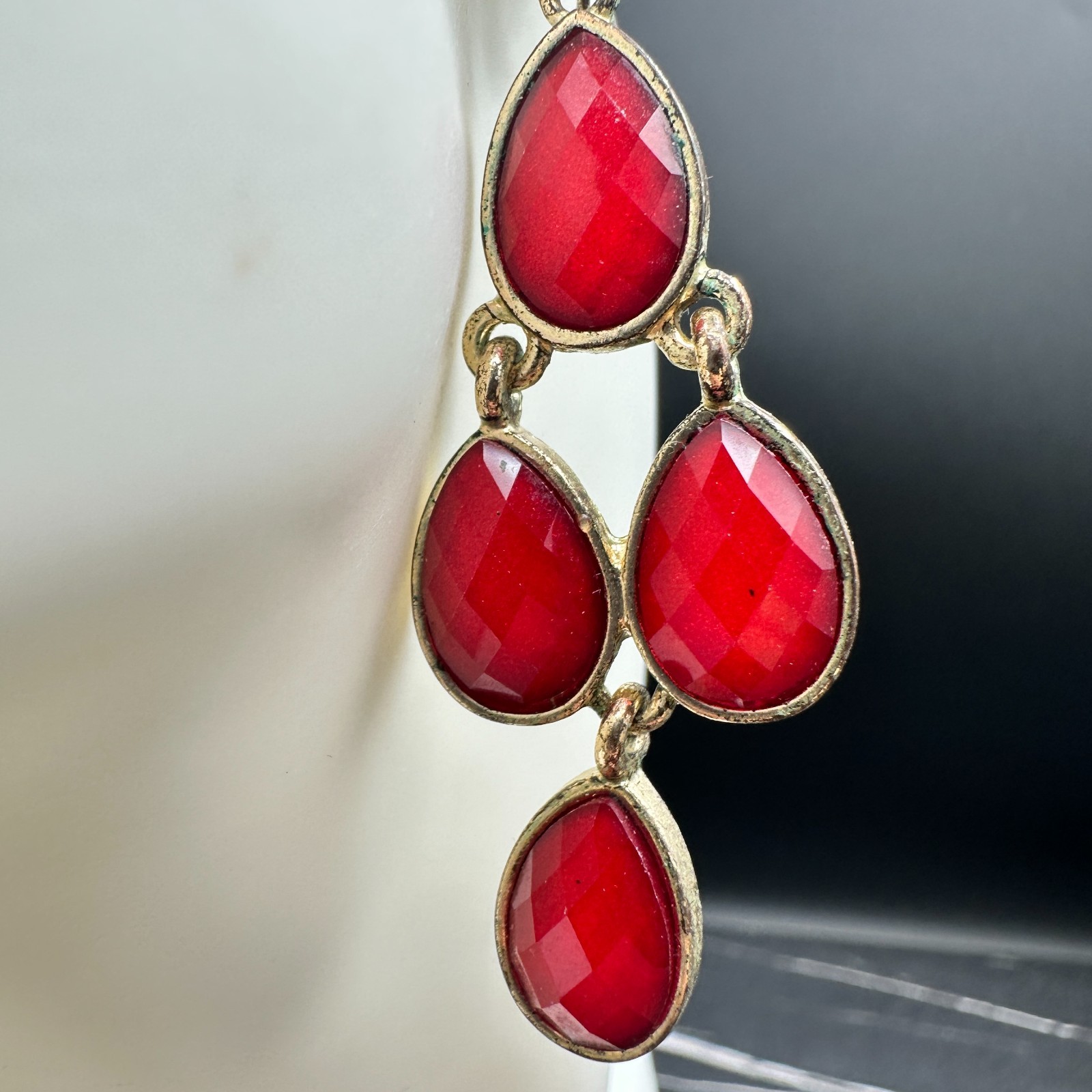 Gold-Tone Faceted Red Glass Stone Teardrop Dangle Drop Chandelier Earrings - Thumbnail 5