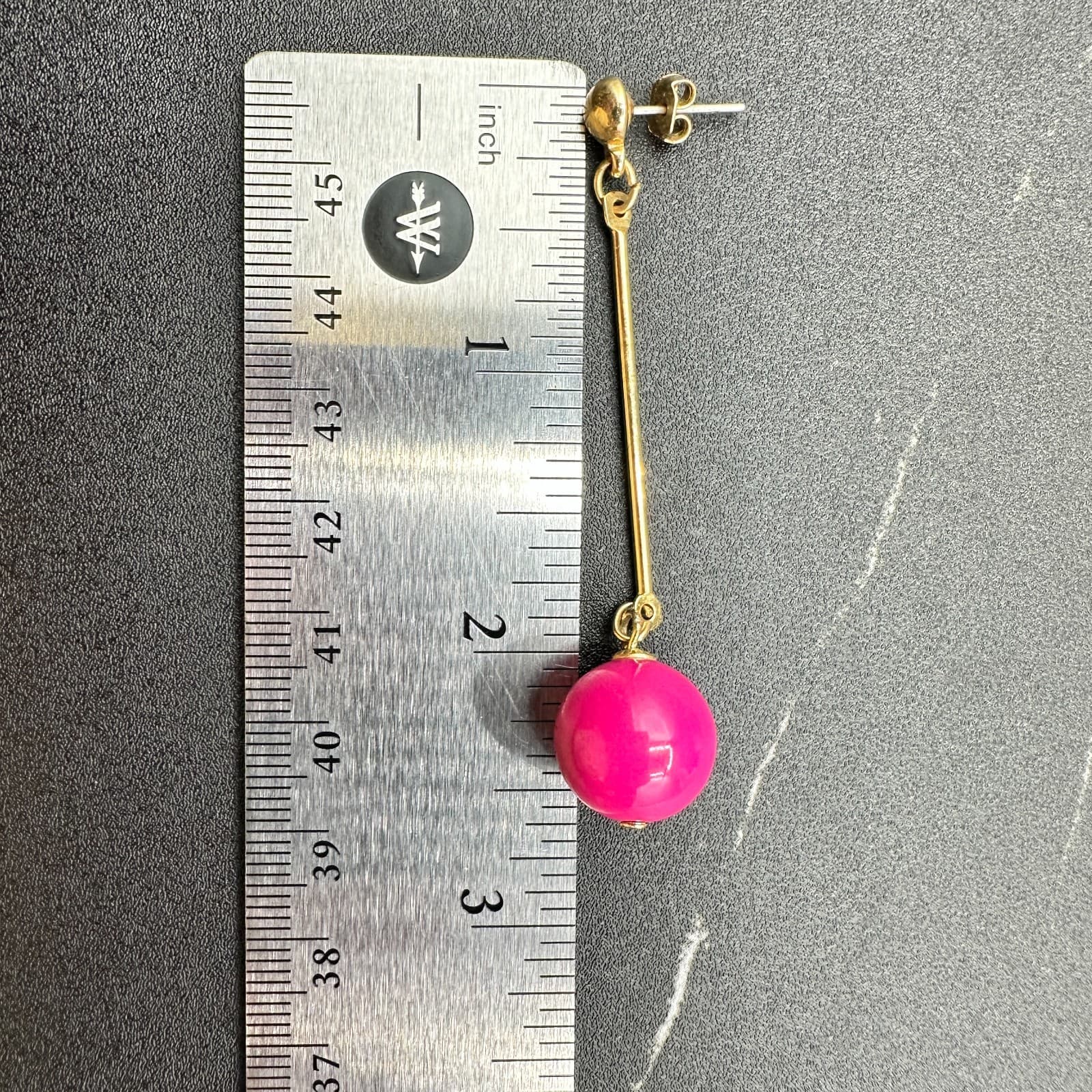 Vintage Gold-Tone Classic Hot Pink Painted Wood Long Pin Ball Drop Stud Earrings - Thumbnail 11