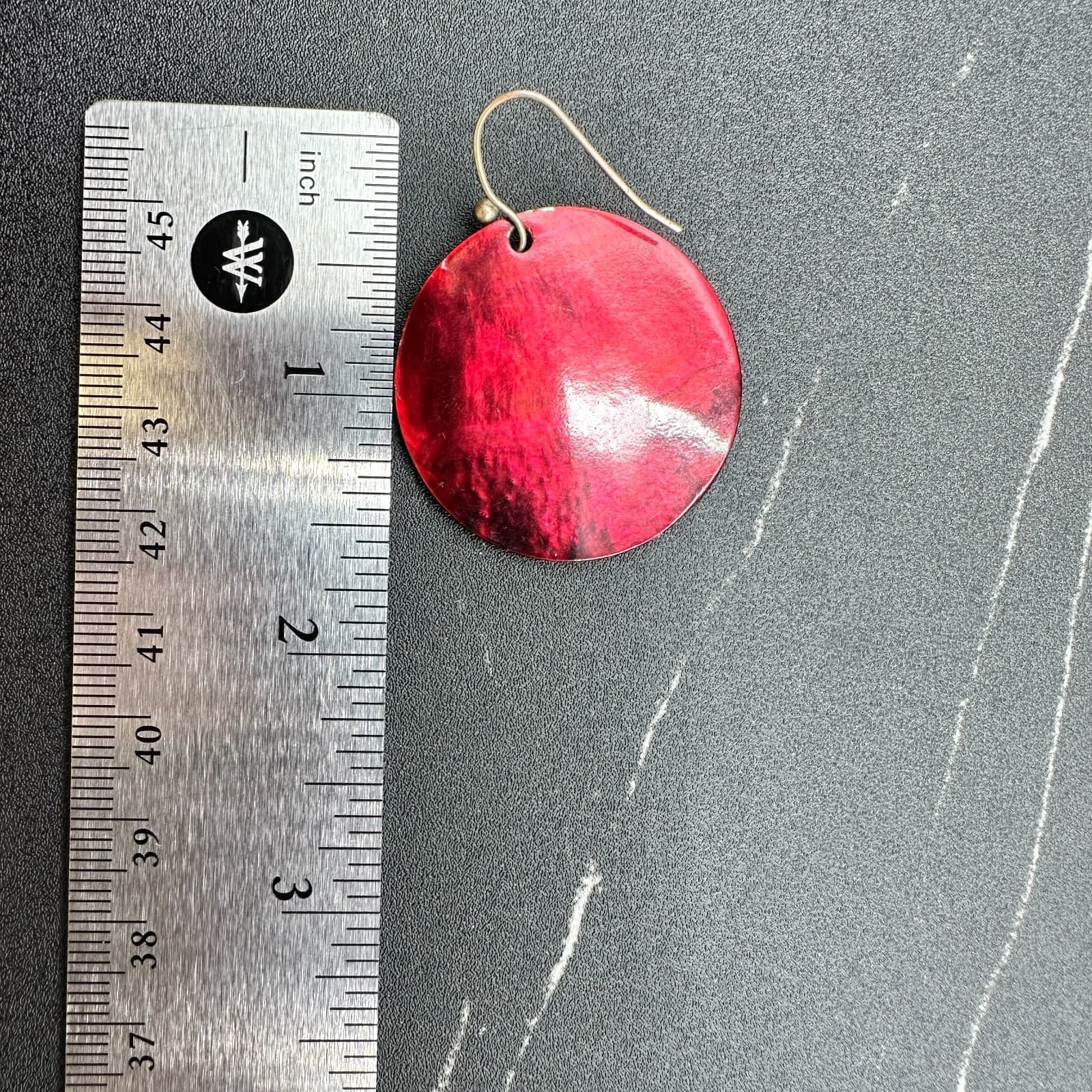 Boho Red Classic Modern Etched Engraved Floral Dyed Shell Disc Dangle Earrings - Thumbnail 12