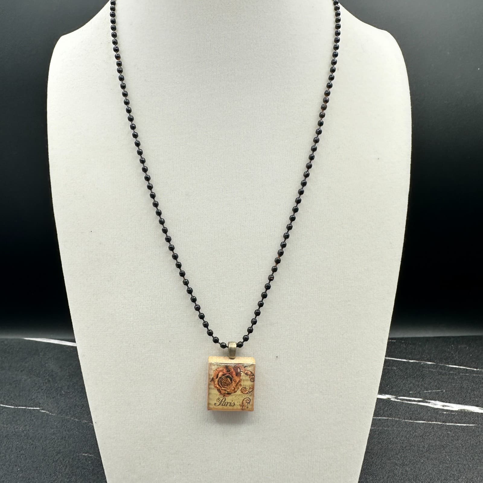 VTG 90s Paris Rose Pendant Necklace Wood Block Ball Chain Brown Glitter Boho - Thumbnail 3