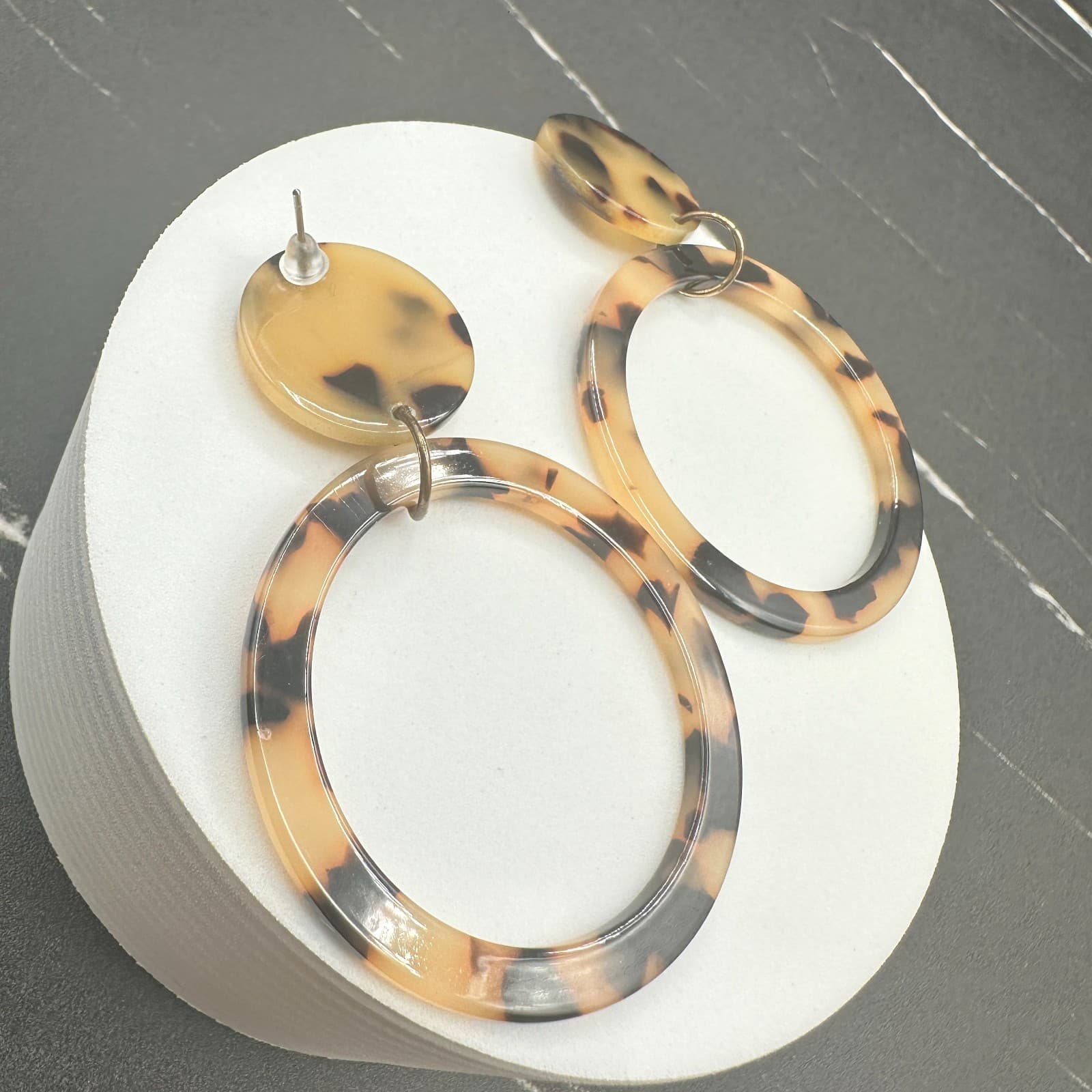 Vintage Tortoiseshell Drop Dangle Earrings Plastic Resin Acrylic Statement Brown - Thumbnail 12
