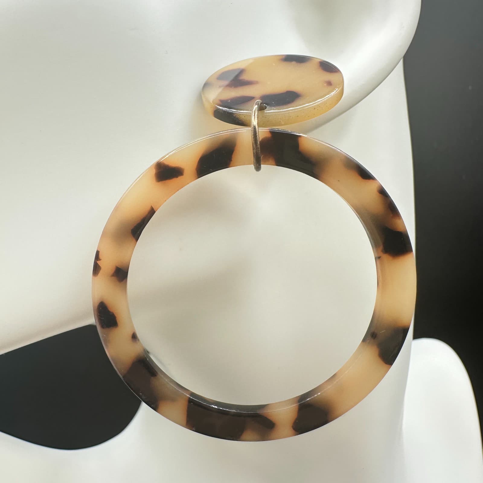Vintage Tortoiseshell Drop Dangle Earrings Plastic Resin Acrylic Statement Brown - Thumbnail 3