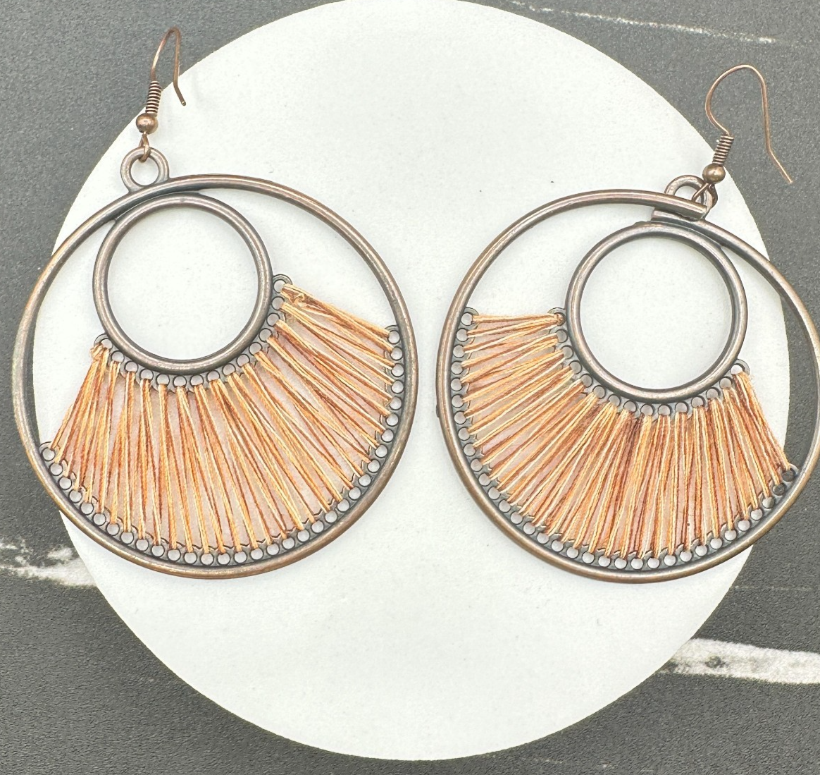 VTG Boho Circle Dangle Earrings Thread Fringe Dark Metal Copper Tone Large Hook