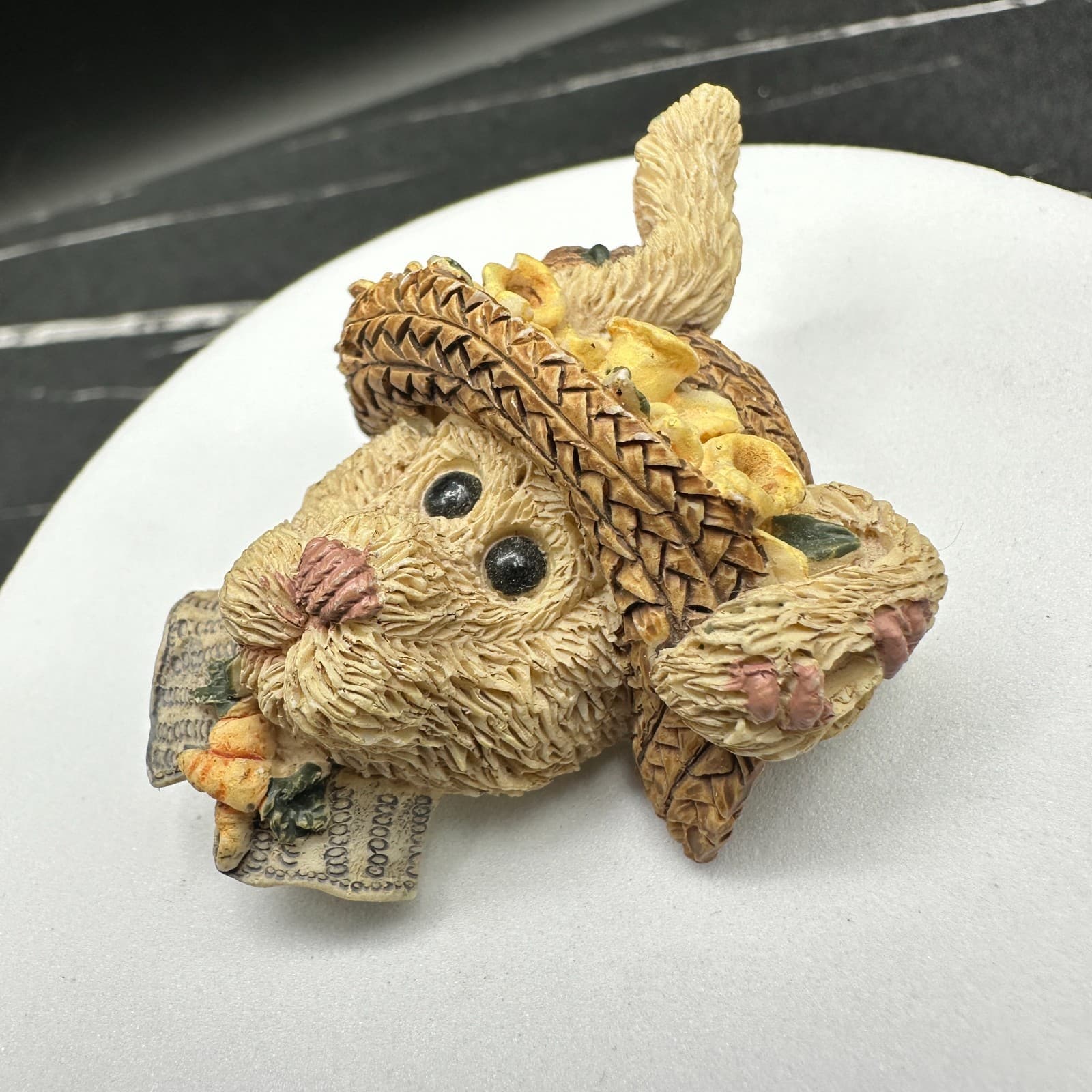 Vintage Boys Bears Daphne Straw Hat Rabbit With Carrot Bear wear Brooch Pin 2 In - Thumbnail 4