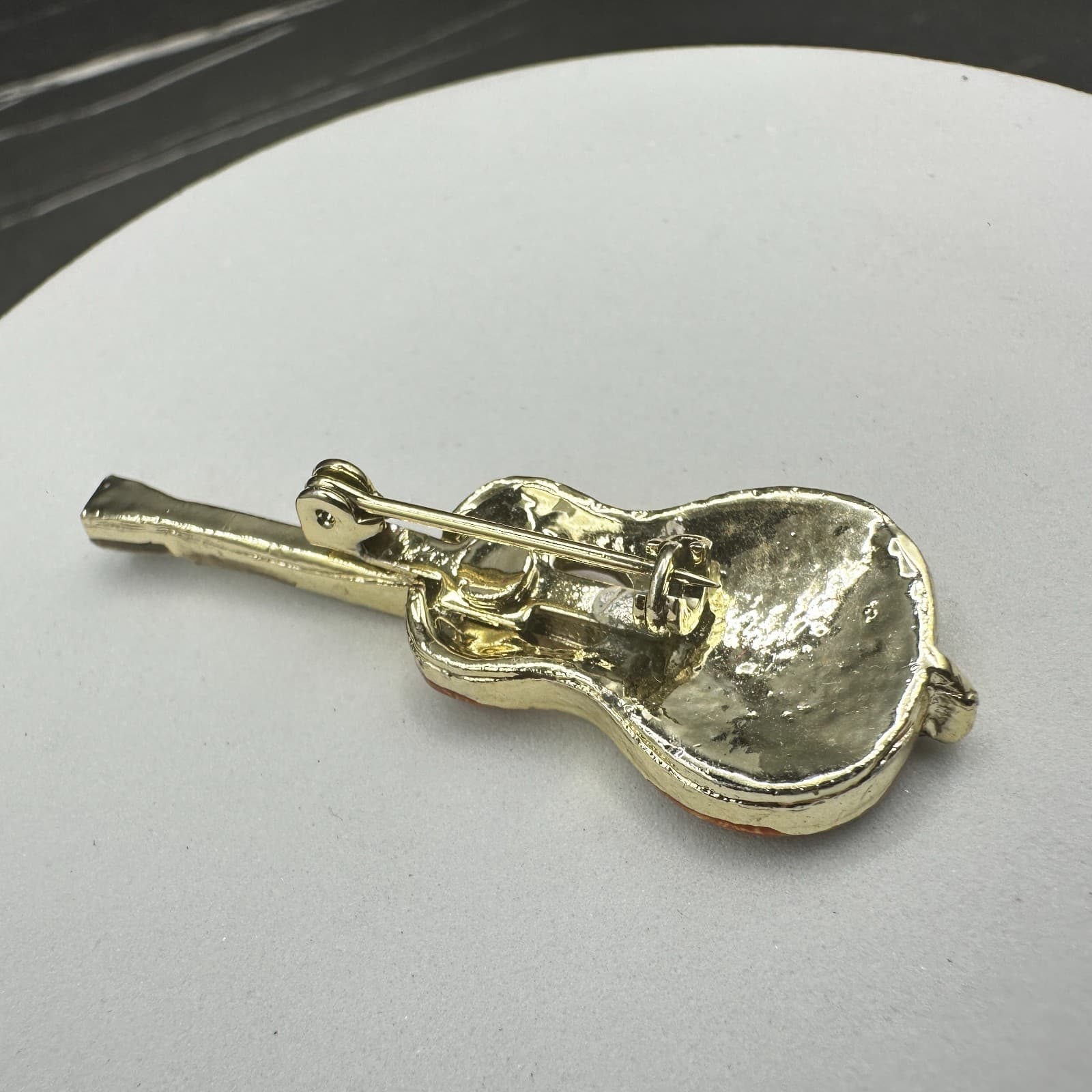 Vintage Gold Tone Acoustic Guitar Pin Brooch Orange Enamel Music Player Gift - Thumbnail 9