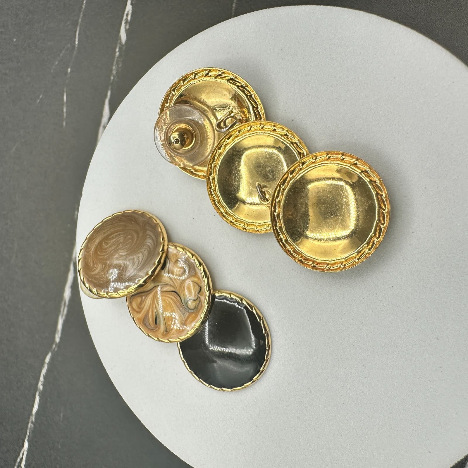 Vintage Gold Tone Triple Disc Dangle Earrings Enamel Swirl Black Brown Post Drop - Thumbnail 14