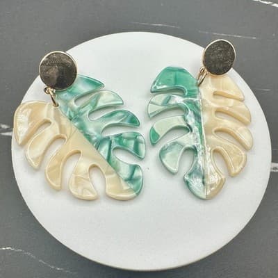 Acrylic Monstera Leaf Statement Earrings Green Cream Split Color Dangle Fashion - Thumbnail 9