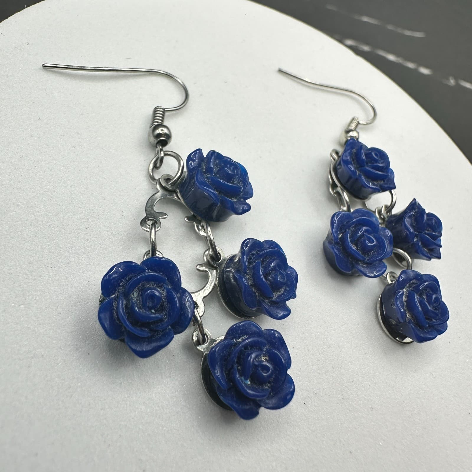 Vintage Blue Rose Dangle Earrings Silver Tone Floral Drop Hook Boho Jewelry - Thumbnail 12