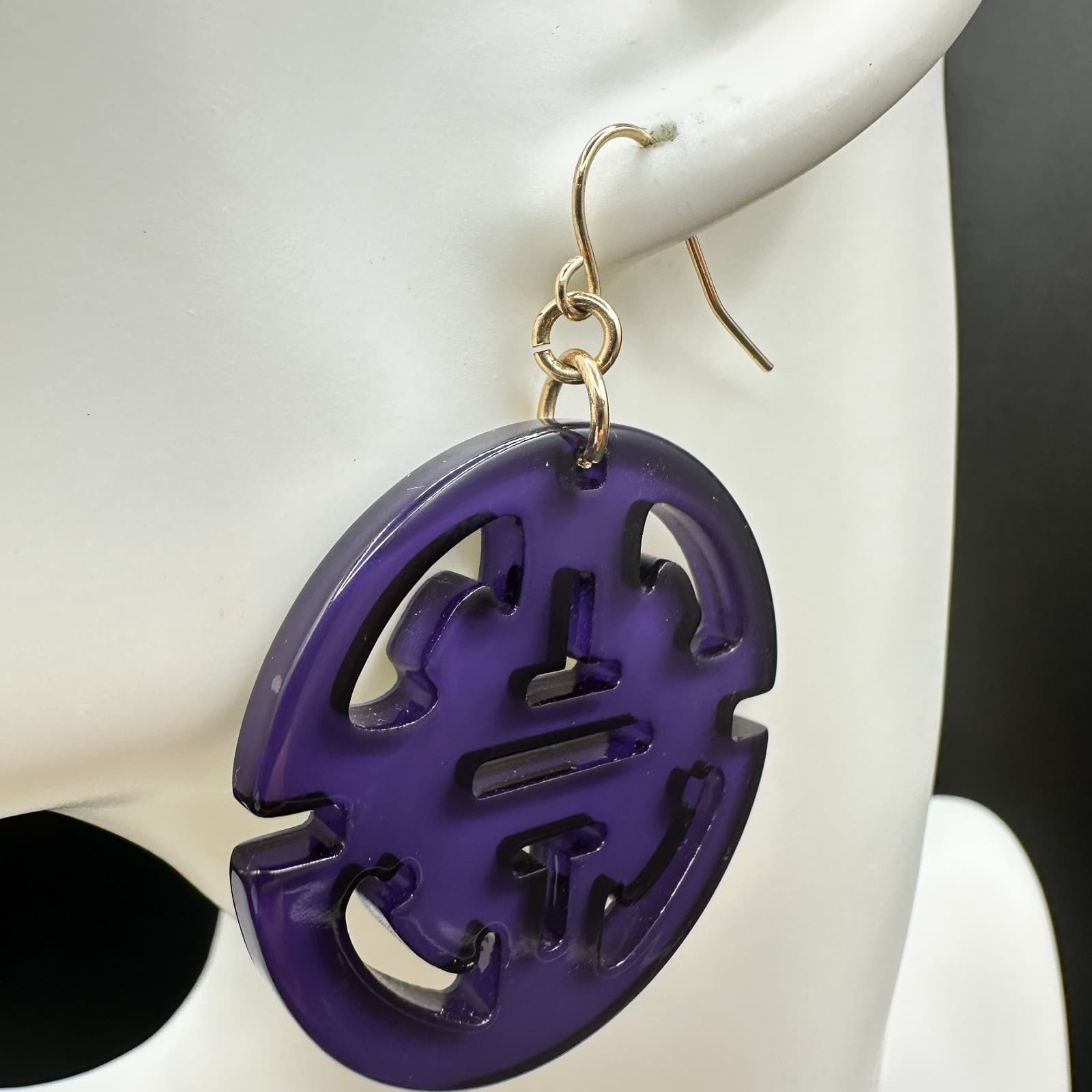 Vintage Lucite Plastic Drop Dangle Earrings Round Chinese Symbol Style Jewelry - Thumbnail 5