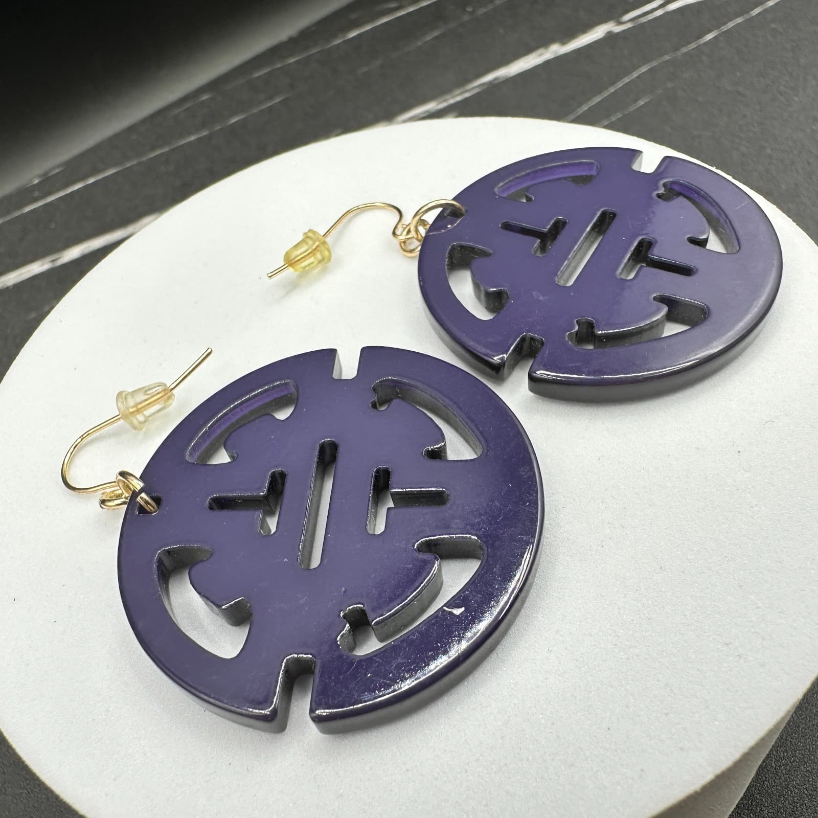 Vintage Lucite Plastic Drop Dangle Earrings Round Chinese Symbol Style Jewelry - Thumbnail 11
