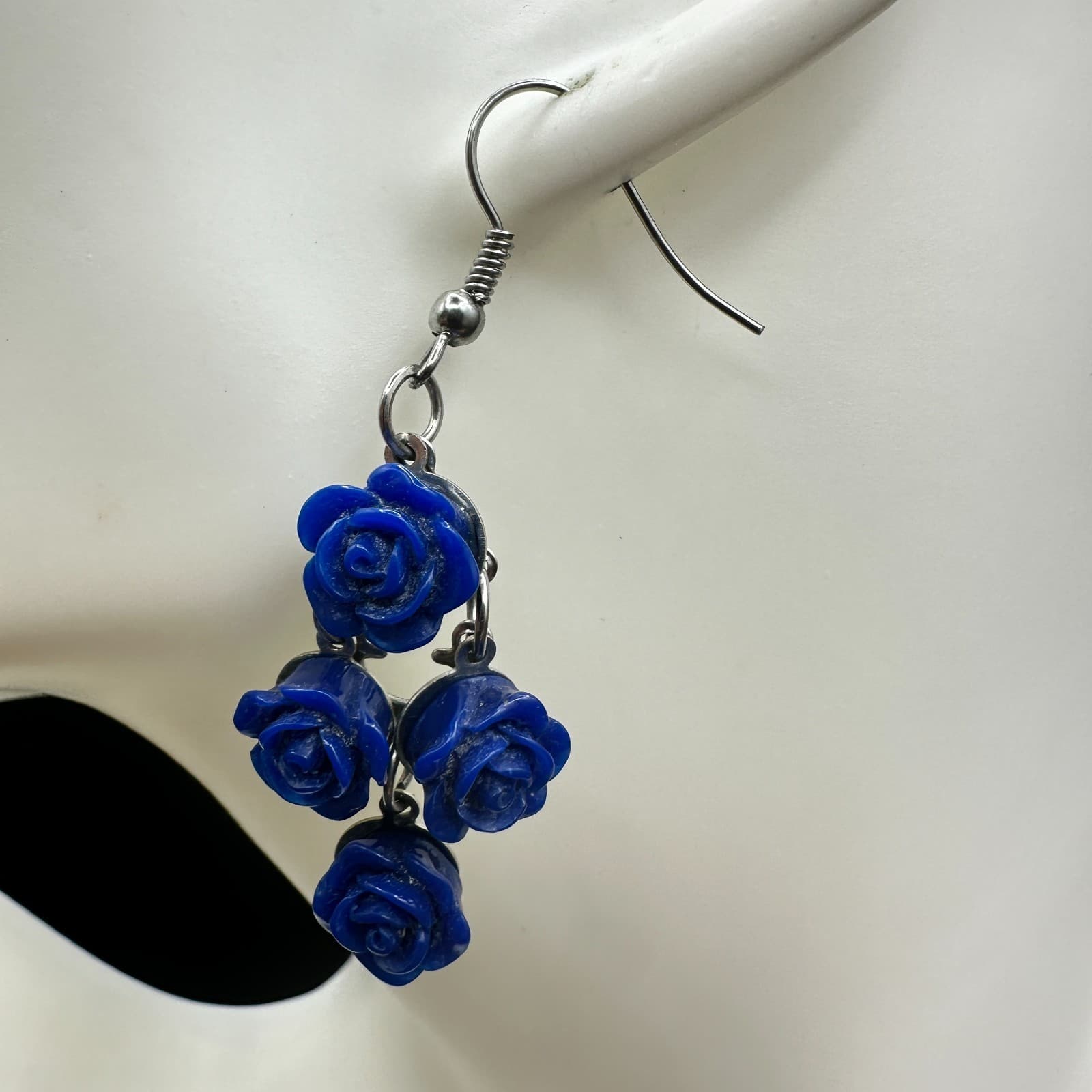 Vintage Blue Rose Dangle Earrings Silver Tone Floral Drop Hook Boho Jewelry - Thumbnail 4