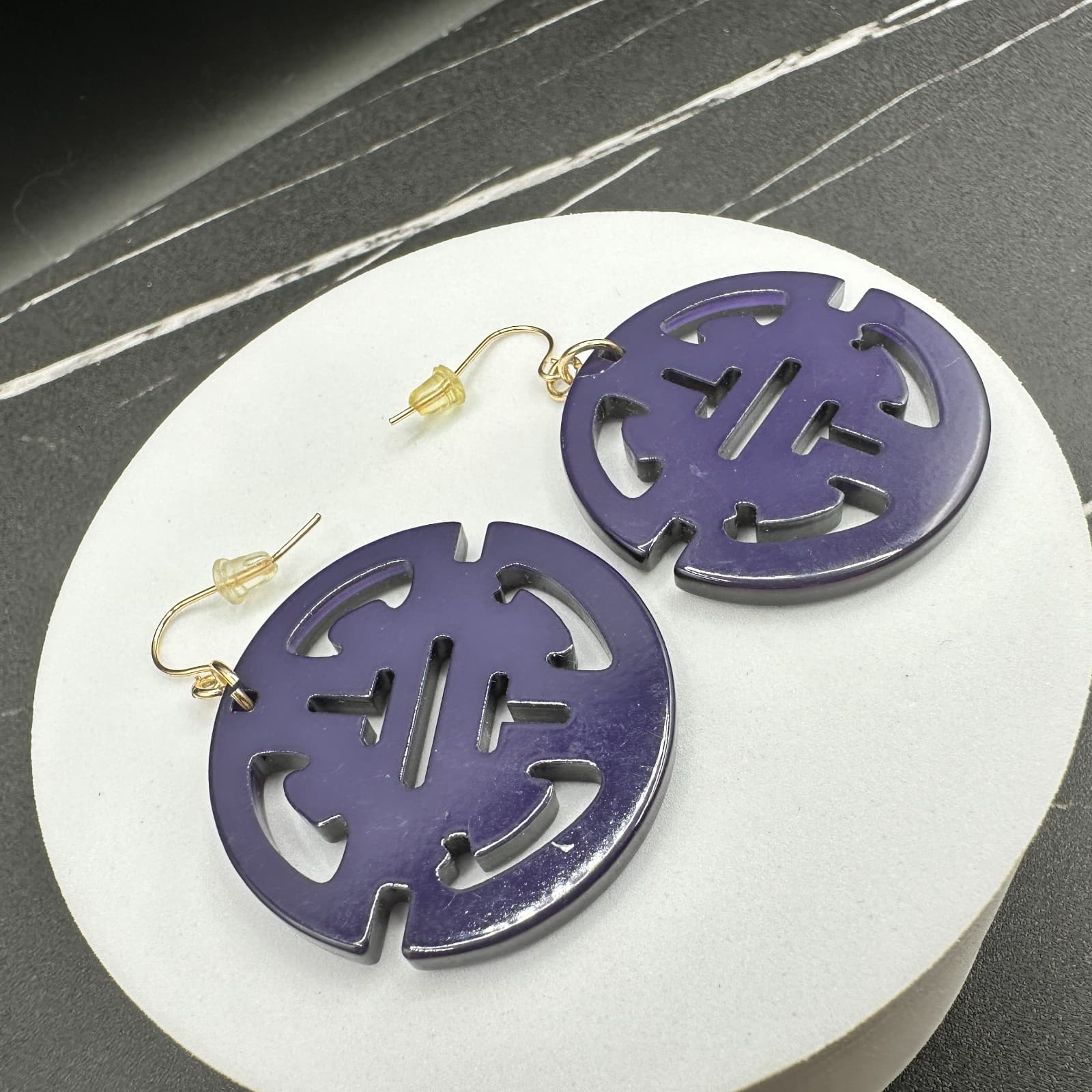 Vintage Lucite Plastic Drop Dangle Earrings Round Chinese Symbol Style Jewelry - Thumbnail 10