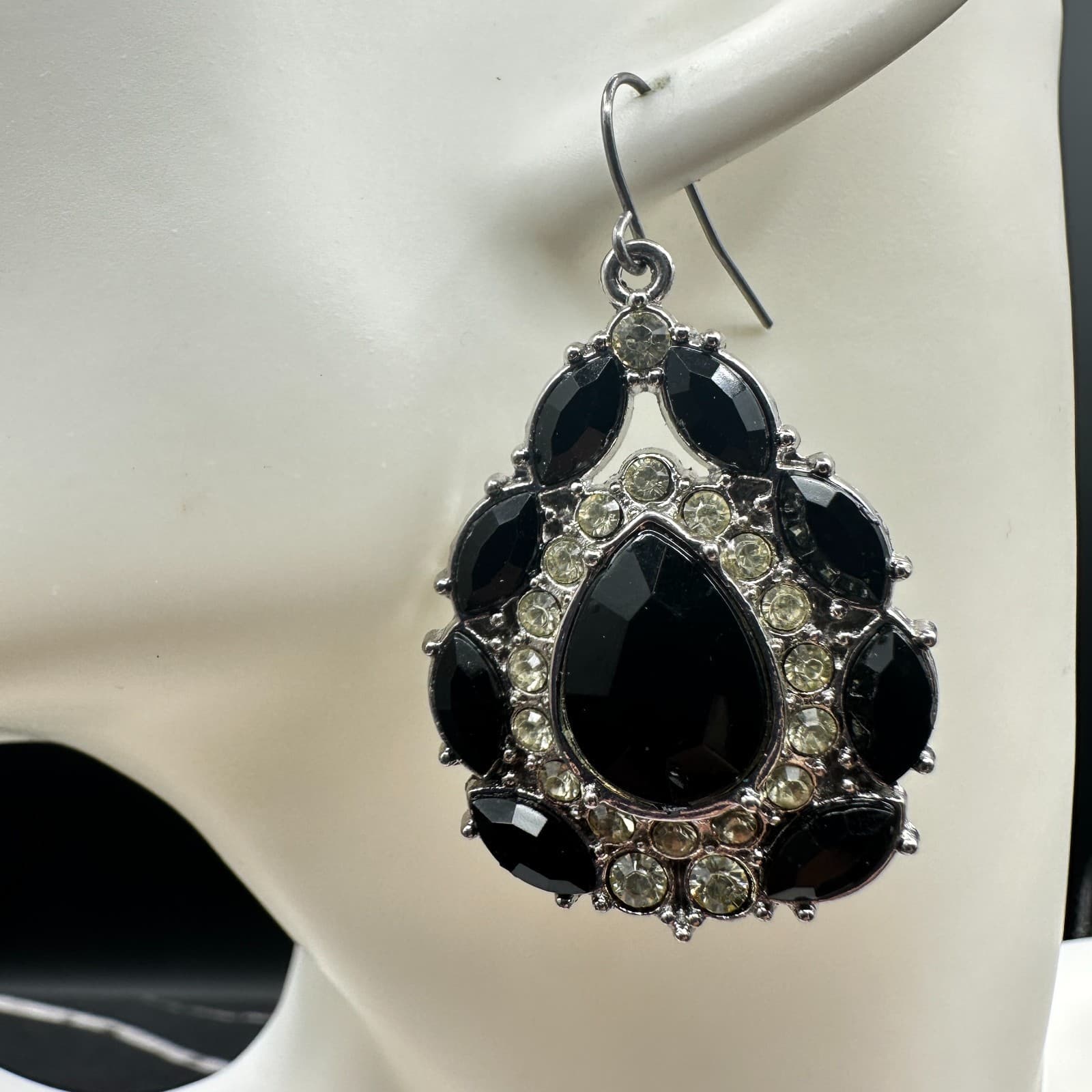Black Teardrop Rhinestone Chandelier Earrings Silver Tone Glam Y2K - Thumbnail 3