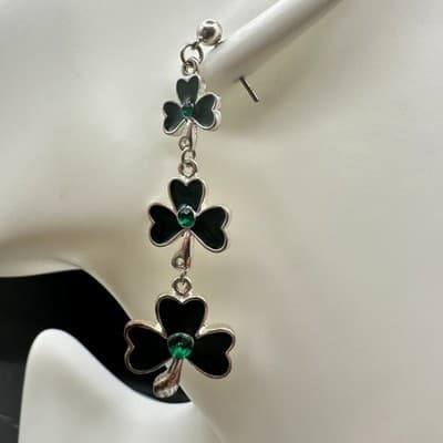 Shamrock Dangle Earrings Green Enamel St. Patrick's Day Lucky Irish - Thumbnail 5