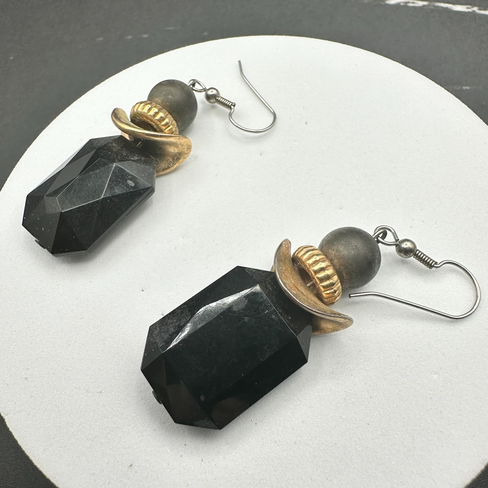 Vintage 90s Black Faceted Drop Earrings Gold Tribal-Inspired Boho Statement - Thumbnail 4